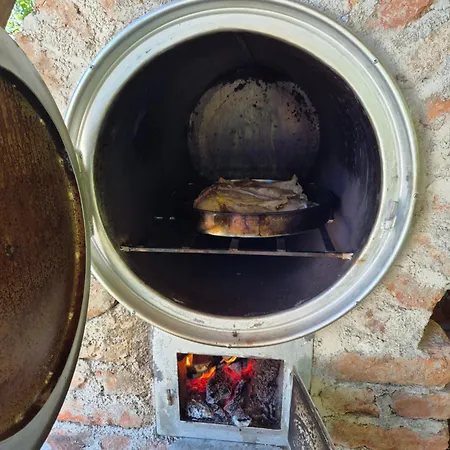 Vikendica Pool And Relax Holiday home *